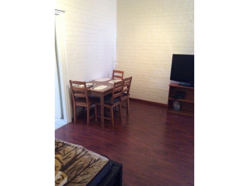 28/124 Terrace Road, Perth WA 6000