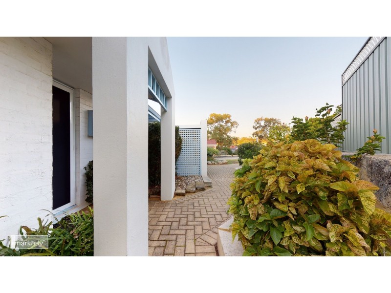 6A Barlow Place, Carine WA 6020