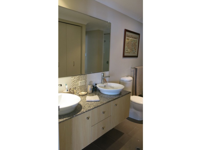 8/1 Braid Street, Perth WA 6000