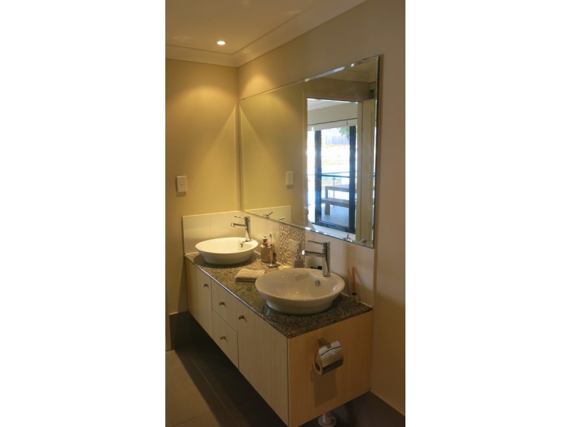 8/1 Braid Street, Perth WA 6000