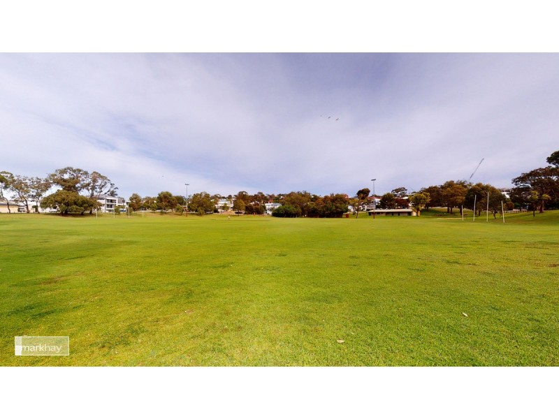 2/86 Francis Avenue, Karrinyup WA 6018