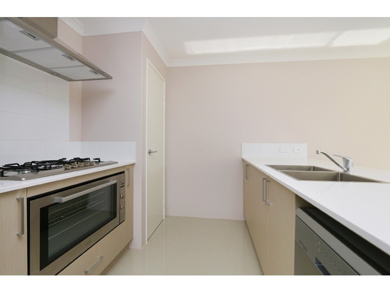 37 Bidiarra Bend, Southern River WA 6110