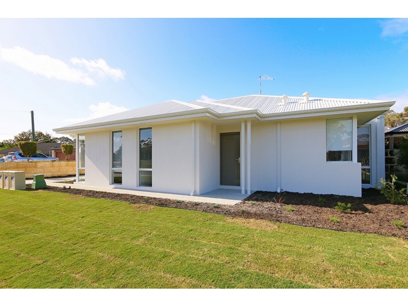 27C Seaflower Crescent, Craigie WA 6025