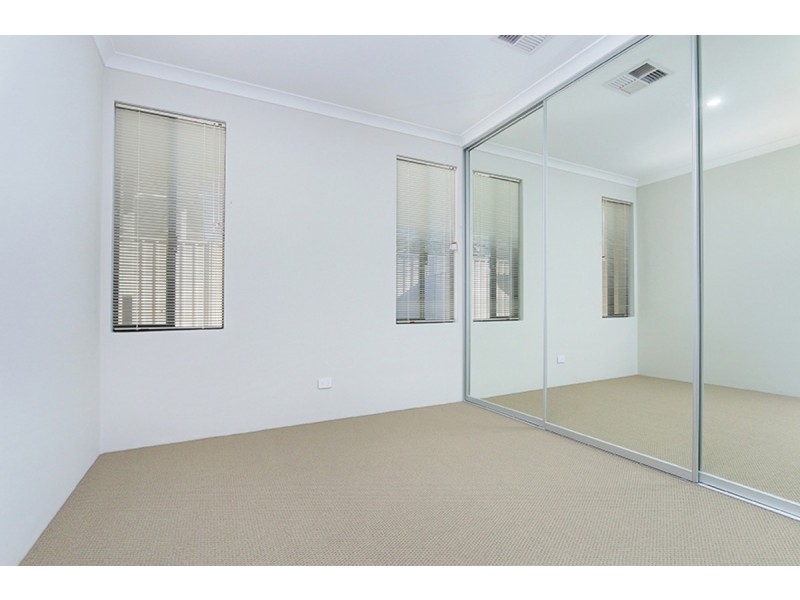 81B Eddystone Avenue, Craigie WA 6025