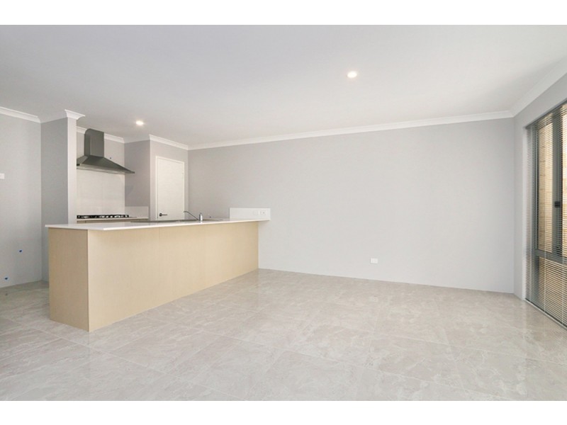 31 Buncrana View, Southern River WA 6110