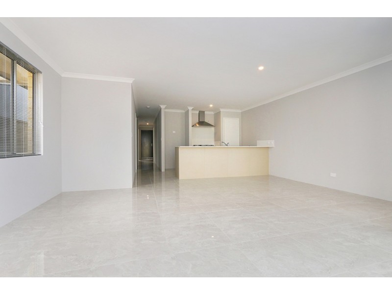 31 Buncrana View, Southern River WA 6110