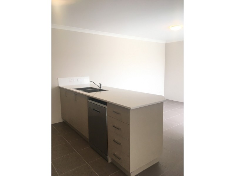 12 Buncrana View, Southern River WA 6110