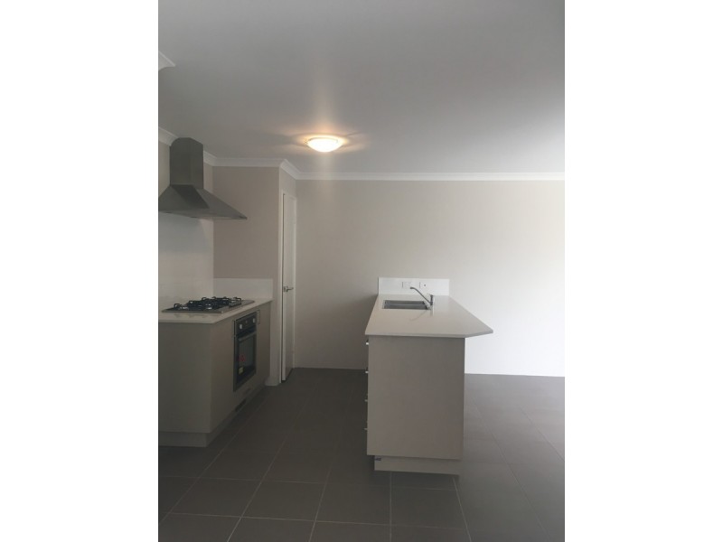 12 Buncrana View, Southern River WA 6110