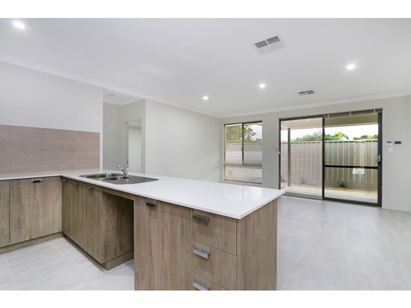 83C Eddystone Avenue, Craigie WA 6025