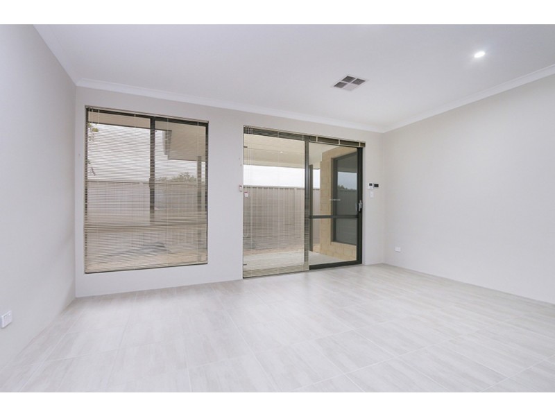 83C Eddystone Avenue, Craigie WA 6025