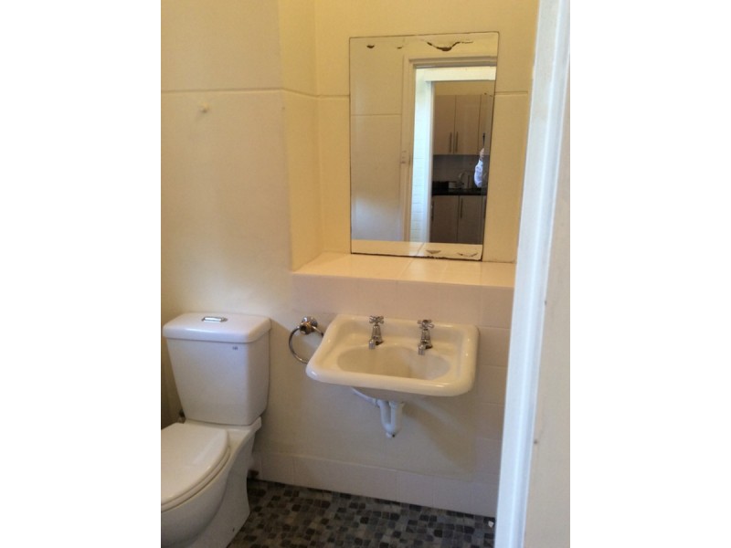 28/124 Terrace Road, Perth WA 6000