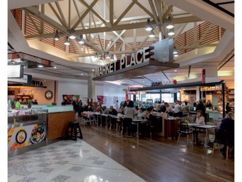 5 Groves Avenue, Attadale WA 6156