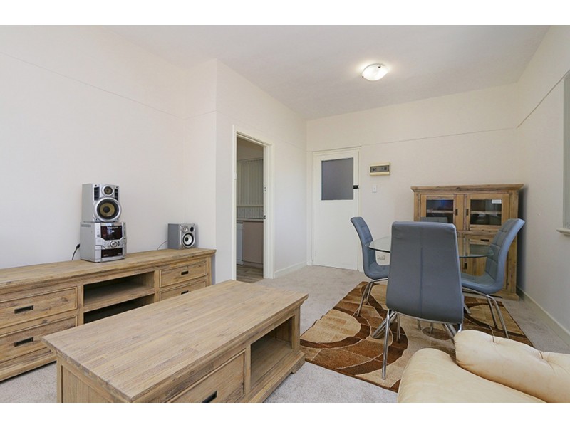 1/114 Terrace Road, Perth WA 6000