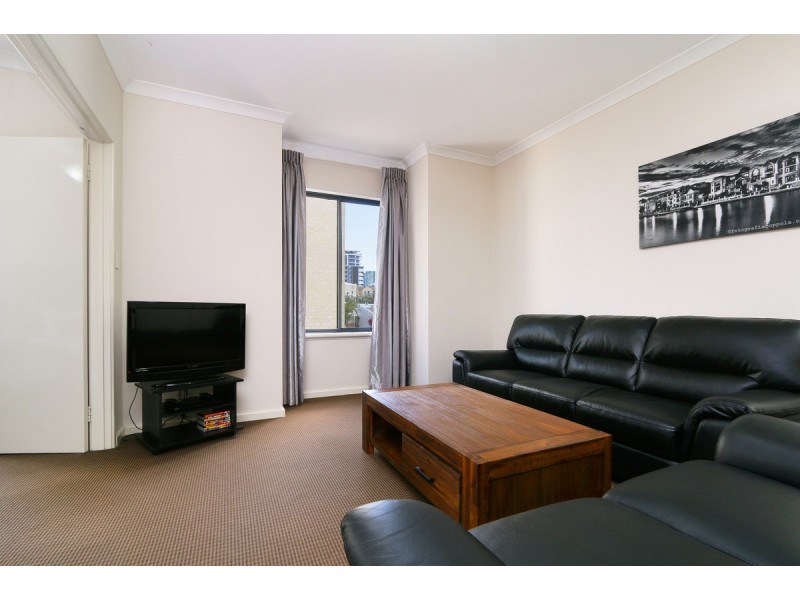 26/11 Regal Place, East Perth WA 6004