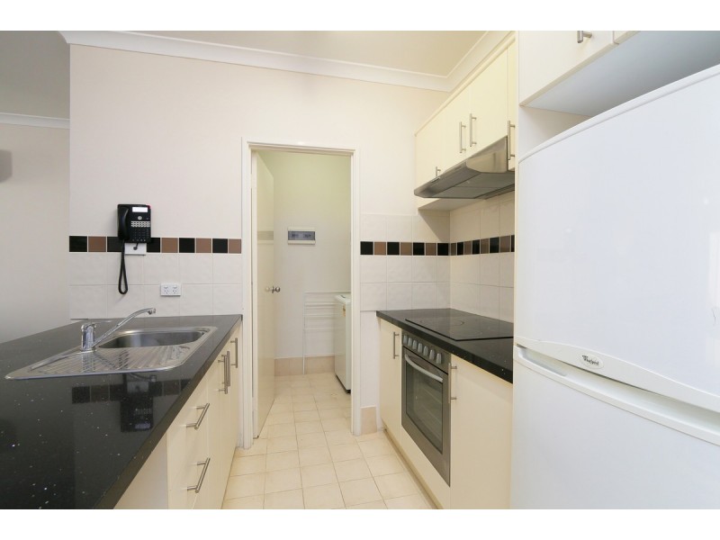 26/11 Regal Place, East Perth WA 6004