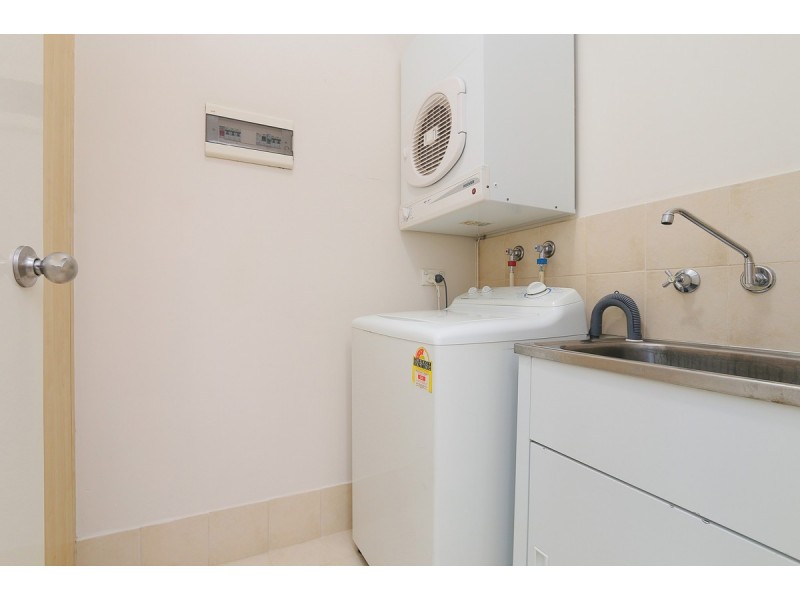 26/11 Regal Place, East Perth WA 6004