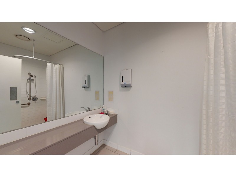 11E/817 Beeliar Drive, Cockburn Central WA 6164