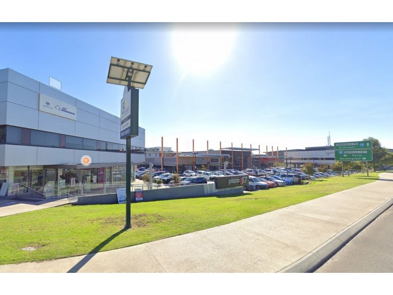 11E/817 Beeliar Drive, Cockburn Central WA 6164