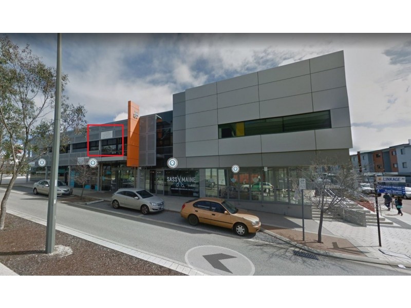 11E/817 Beeliar Drive, Cockburn Central WA 6164