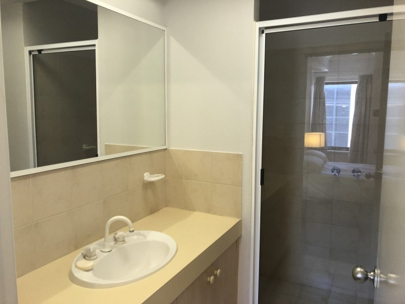 24/11 Regal Place, East Perth WA 6004