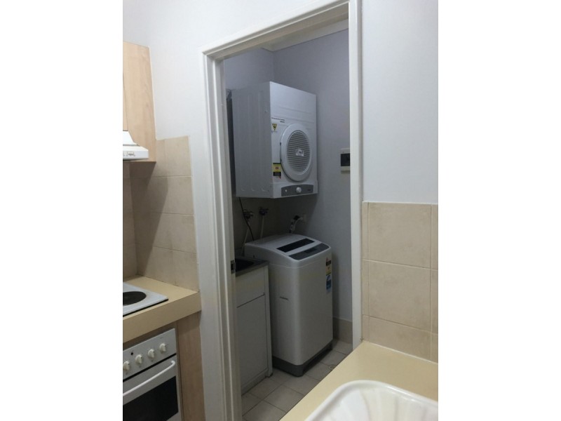 24/11 Regal Place, East Perth WA 6004
