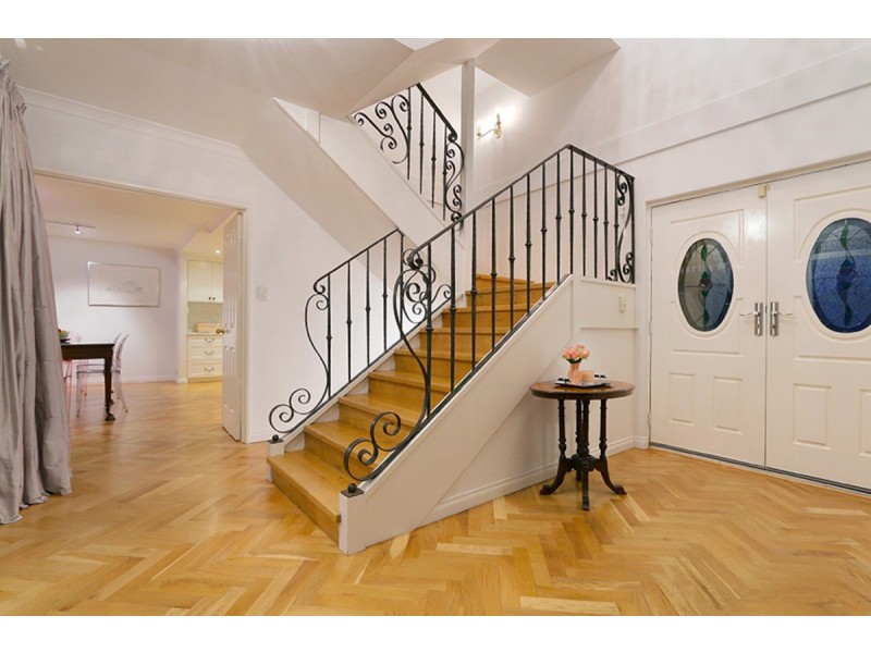 9 Vanguard Terrace, East Perth WA 6004