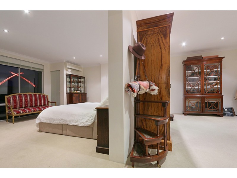 9 Vanguard Terrace, East Perth WA 6004