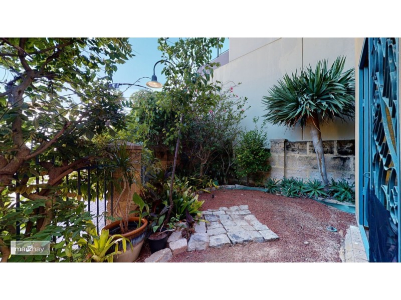 9 Vanguard Terrace, East Perth WA 6004