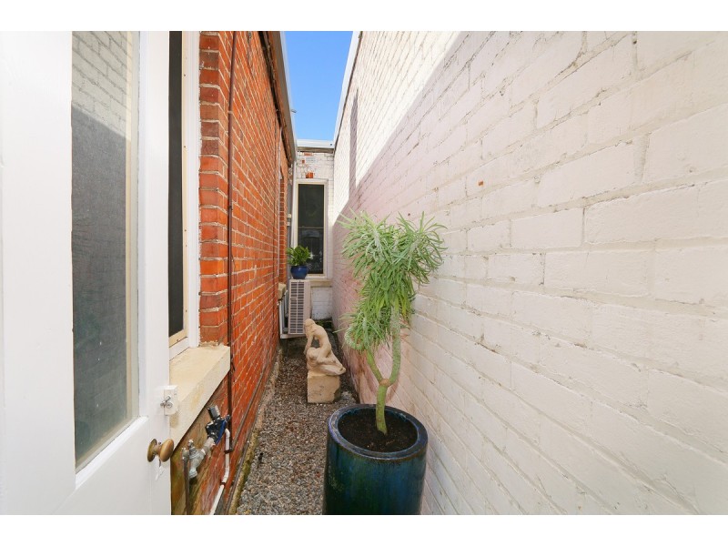 17 Ruth Street, Perth WA 6000