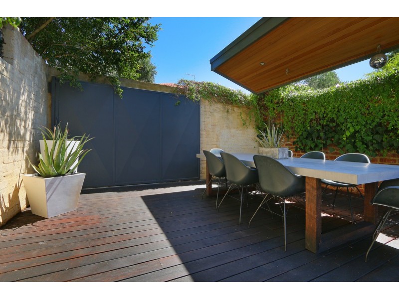 17 Ruth Street, Perth WA 6000