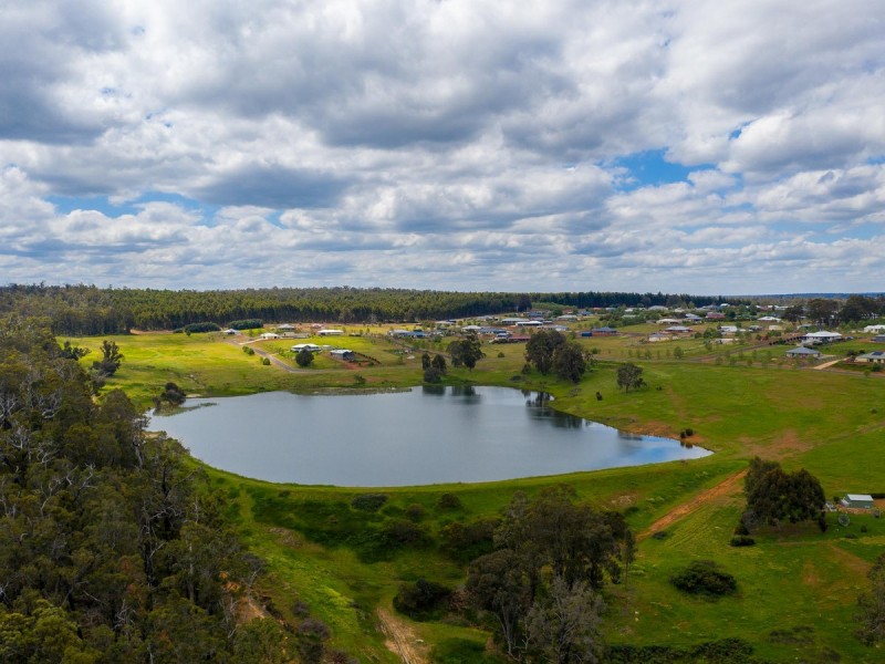 138 Manor Ridge, Bridgetown WA 6255