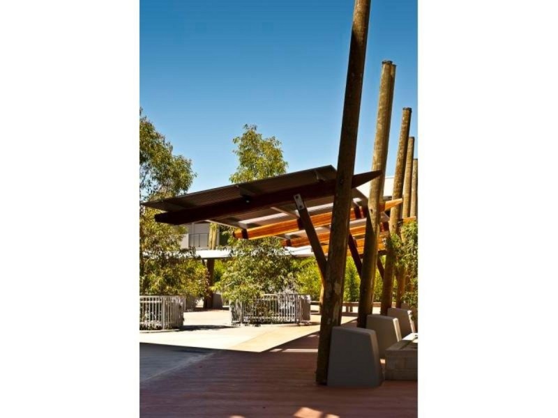 18/2 Points Way, Cockburn Central WA 6164