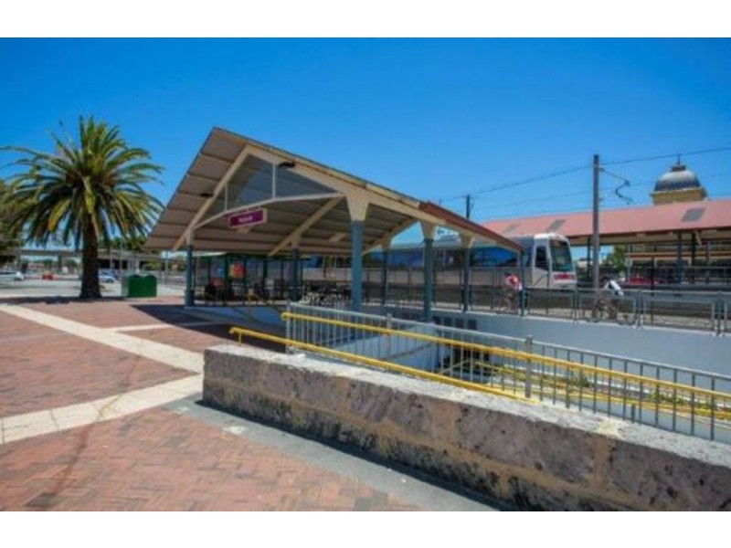 18/226 Whatley Crescent, Maylands WA 6051