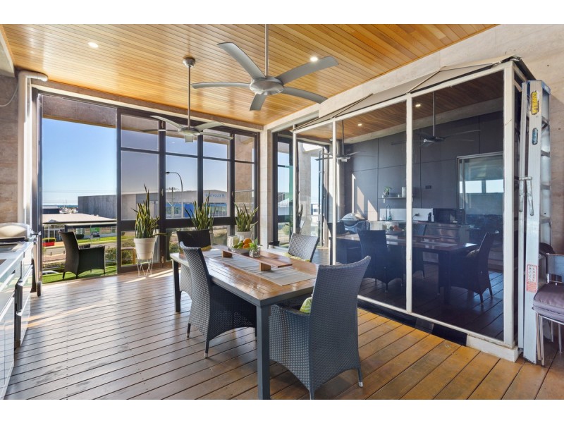 1 South Street, South Fremantle WA 6162