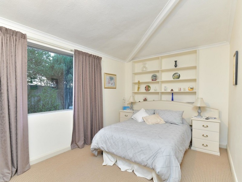 102 Lockhart Street, Como WA 6152