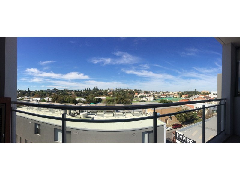 40/10 Quarry  Street, Fremantle WA 6160