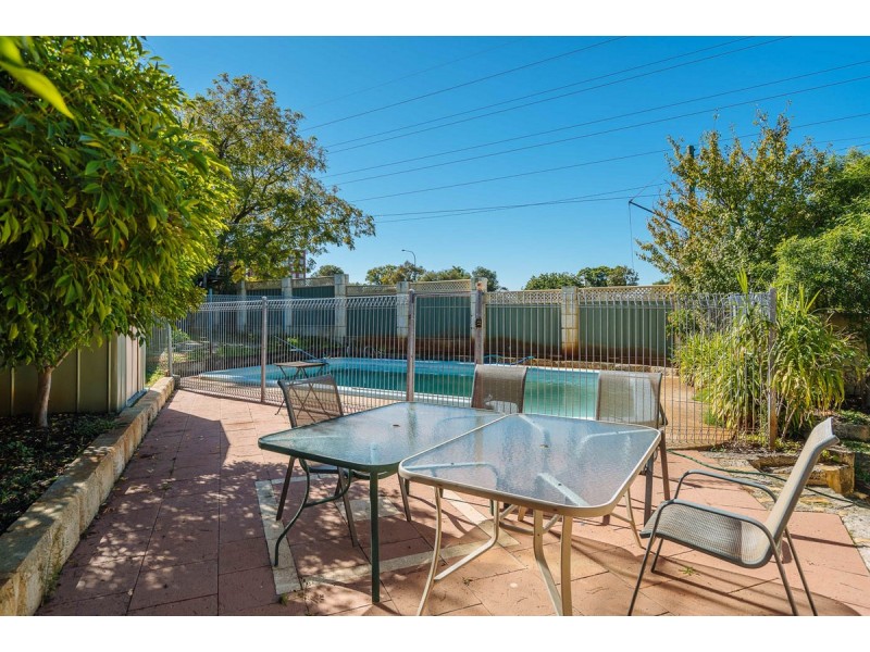 37 Kitchener Avenue, Burswood WA 6100