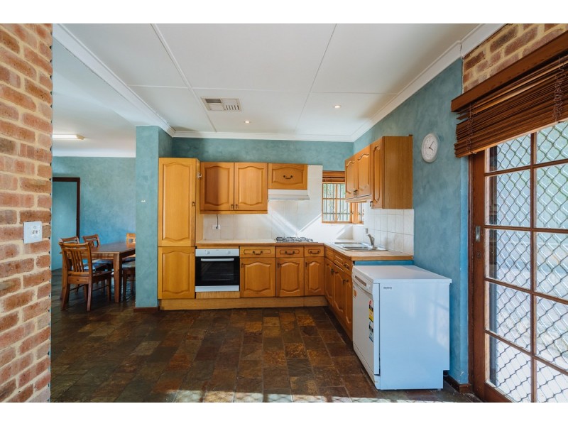 37 Kitchener Avenue, Burswood WA 6100