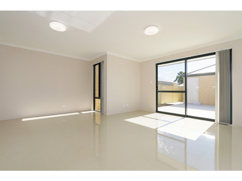 27 Biddiarra Bend, Southern River WA 6110