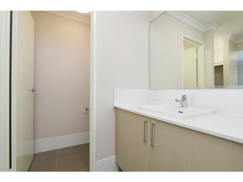 27 Biddiarra Bend, Southern River WA 6110