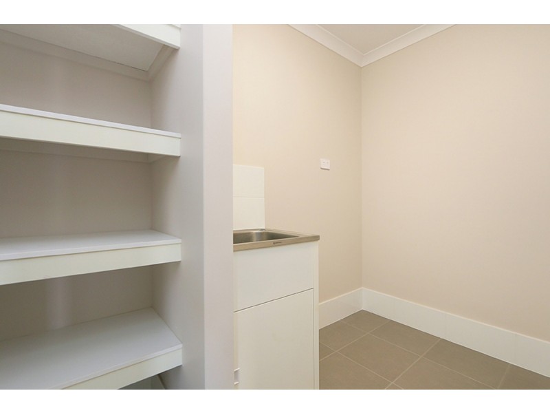 27 Biddiarra Bend, Southern River WA 6110