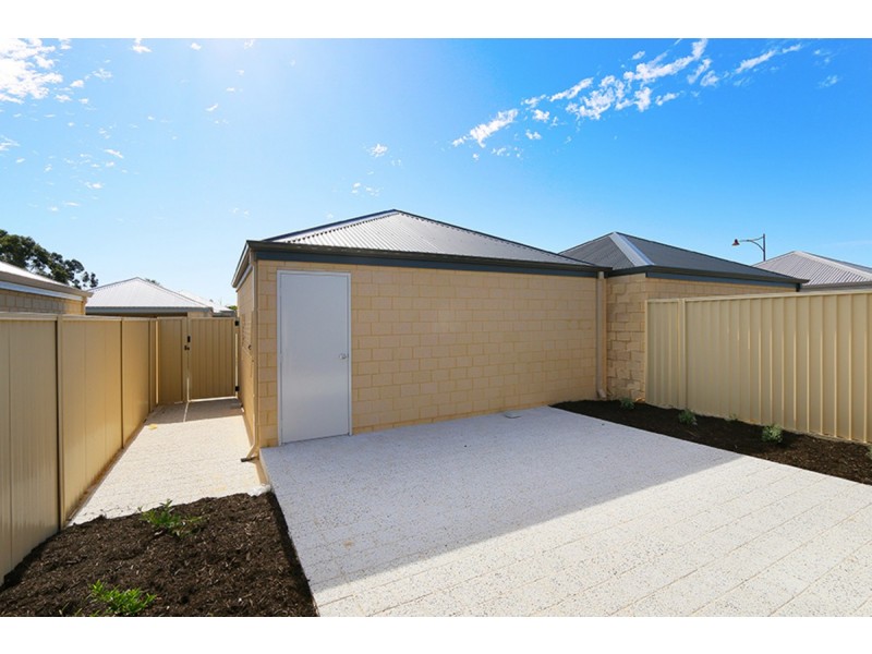 27 Biddiarra Bend, Southern River WA 6110