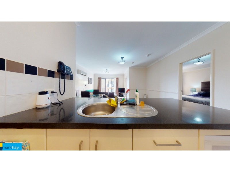 17/11 Regal Place, East Perth WA 6004