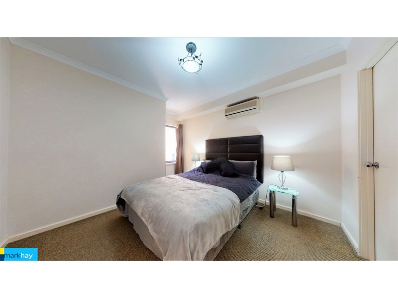 17/11 Regal Place, East Perth WA 6004