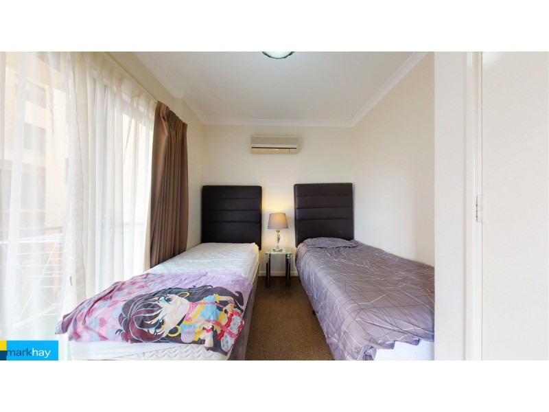 17/11 Regal Place, East Perth WA 6004