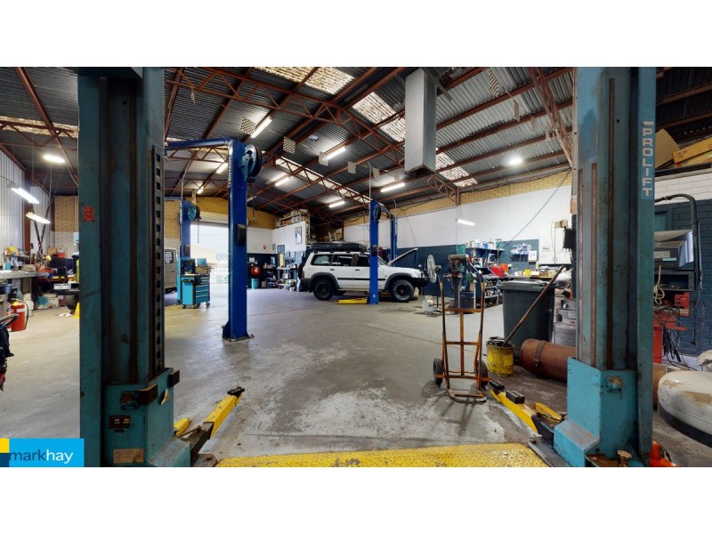 31 Stanhope Gardens, Midvale WA 6056