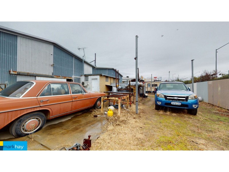 31 Stanhope Gardens, Midvale WA 6056