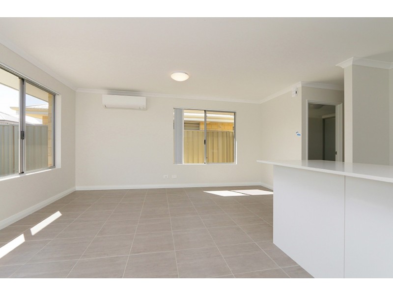 22 Sowood Street, Wellard WA 6170