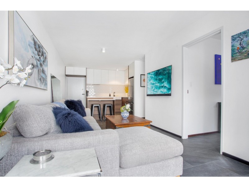 2/76-78 King George Street, Victoria Park WA 6100