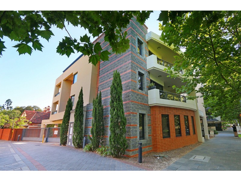 1/131 Royal Street, East Perth WA 6004